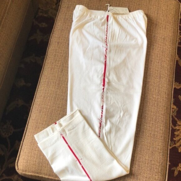 White and Red Knit Lounge Pant - Picture 2 of 8